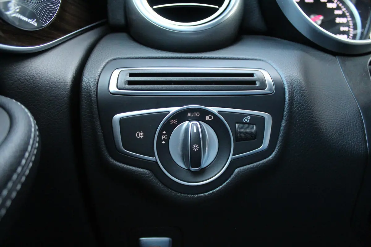 250 4MATIC Ambition