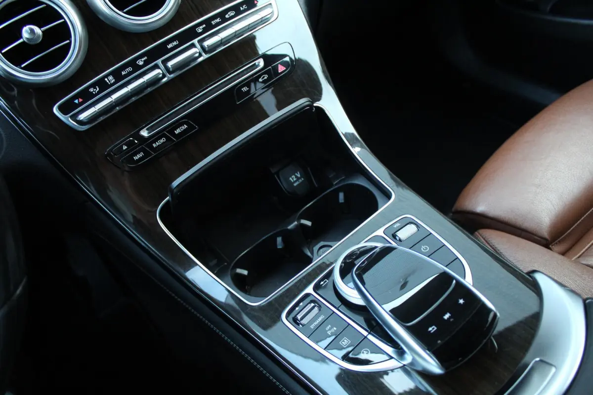 250 4MATIC Ambition