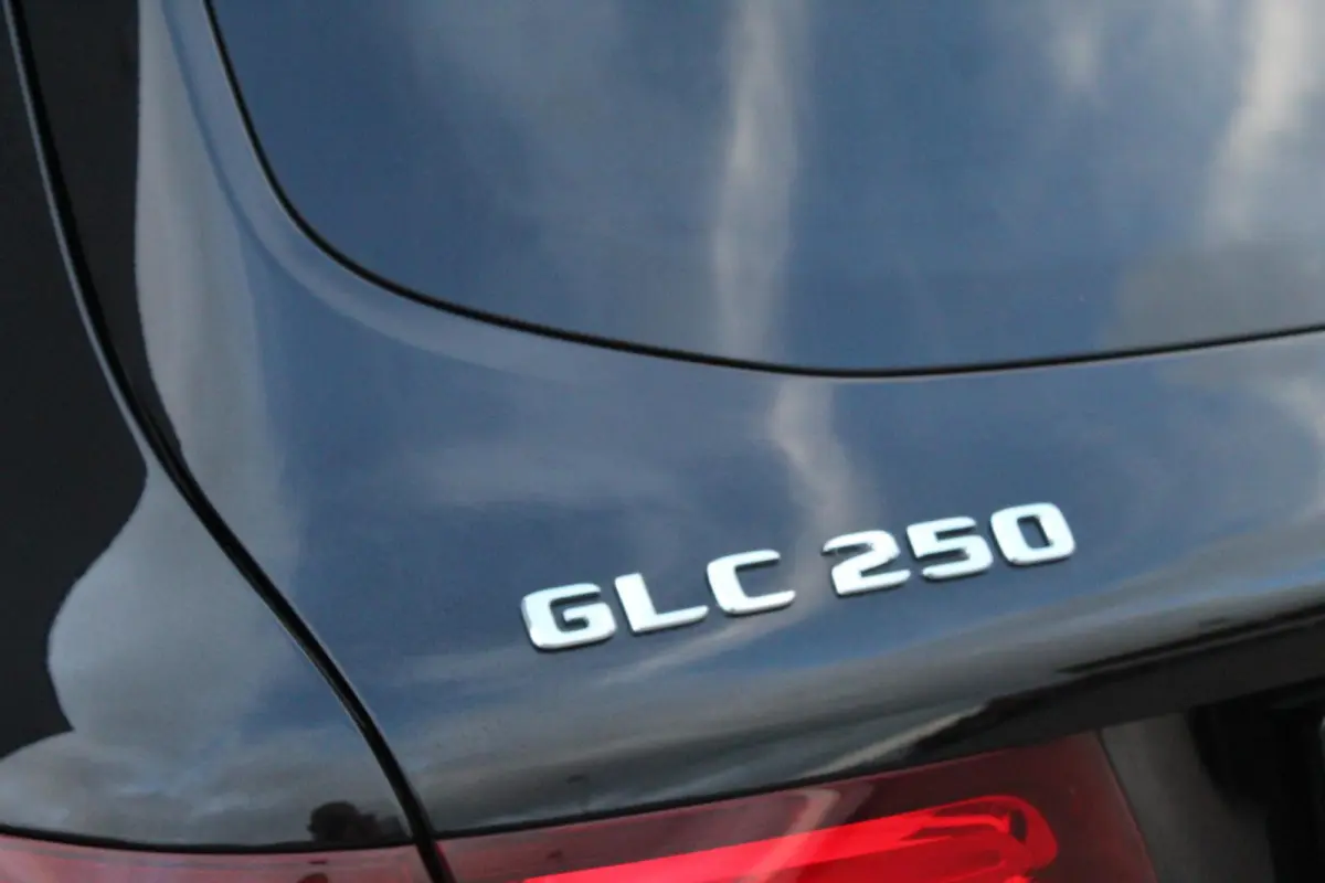250 4MATIC Ambition