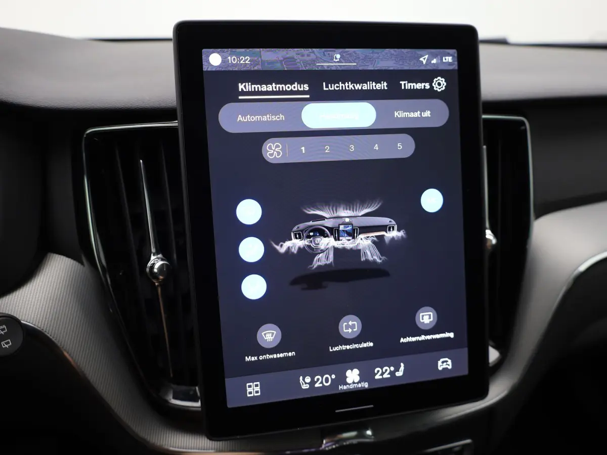 2.0 T6 Plug-in hybrid AWD Plus Dark | Trekhaak | Panodak | Dode Hoek | 360 Camera | Harman Kardon | Head Up | Elk. Klep | Prijs Rijklaar!!