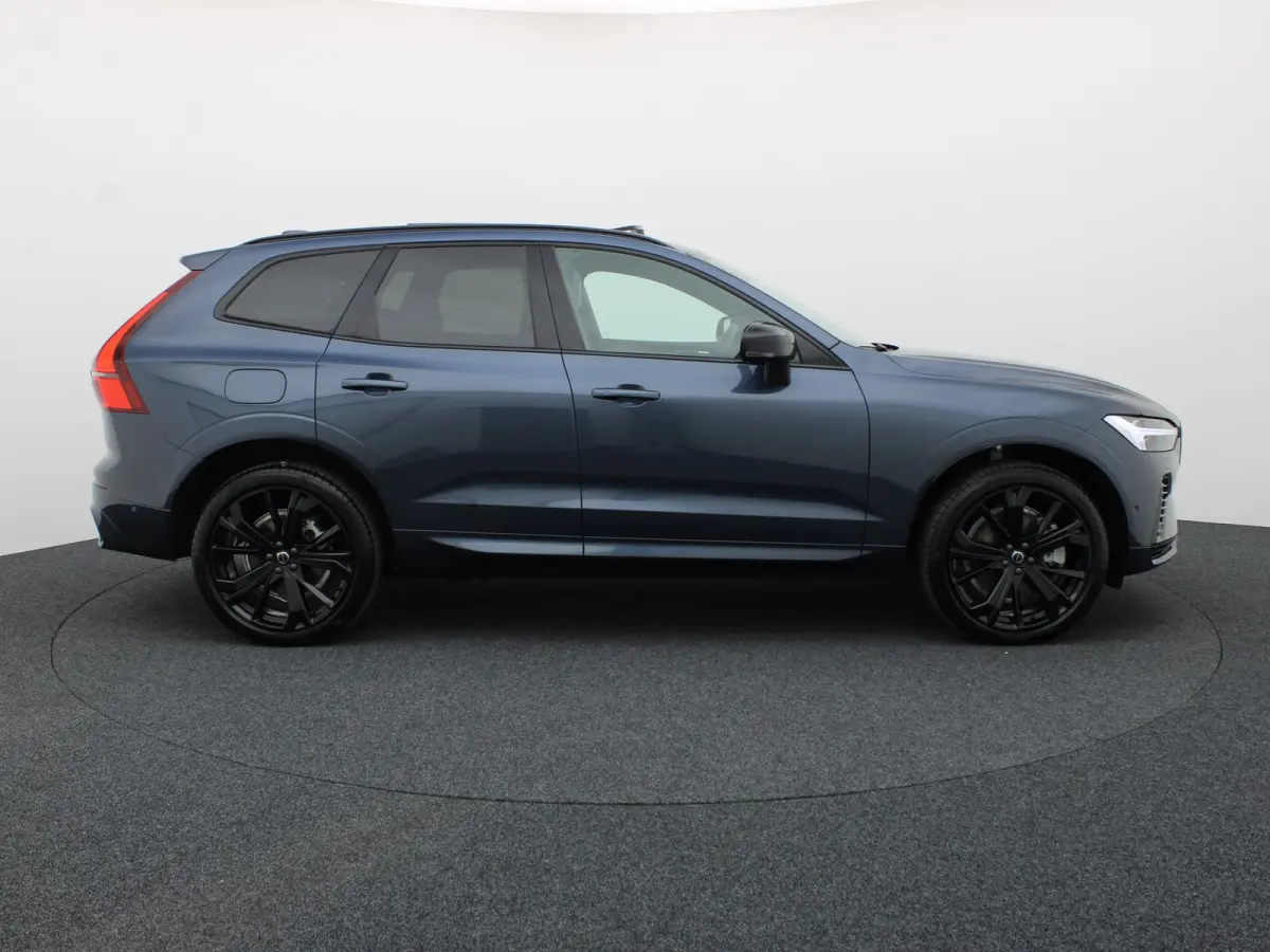 2.0 T6 Plug-in hybrid AWD Plus Dark | Trekhaak | Panodak | Dode Hoek | 360 Camera | Harman Kardon | Head Up | Elk. Klep | Prijs Rijklaar!!