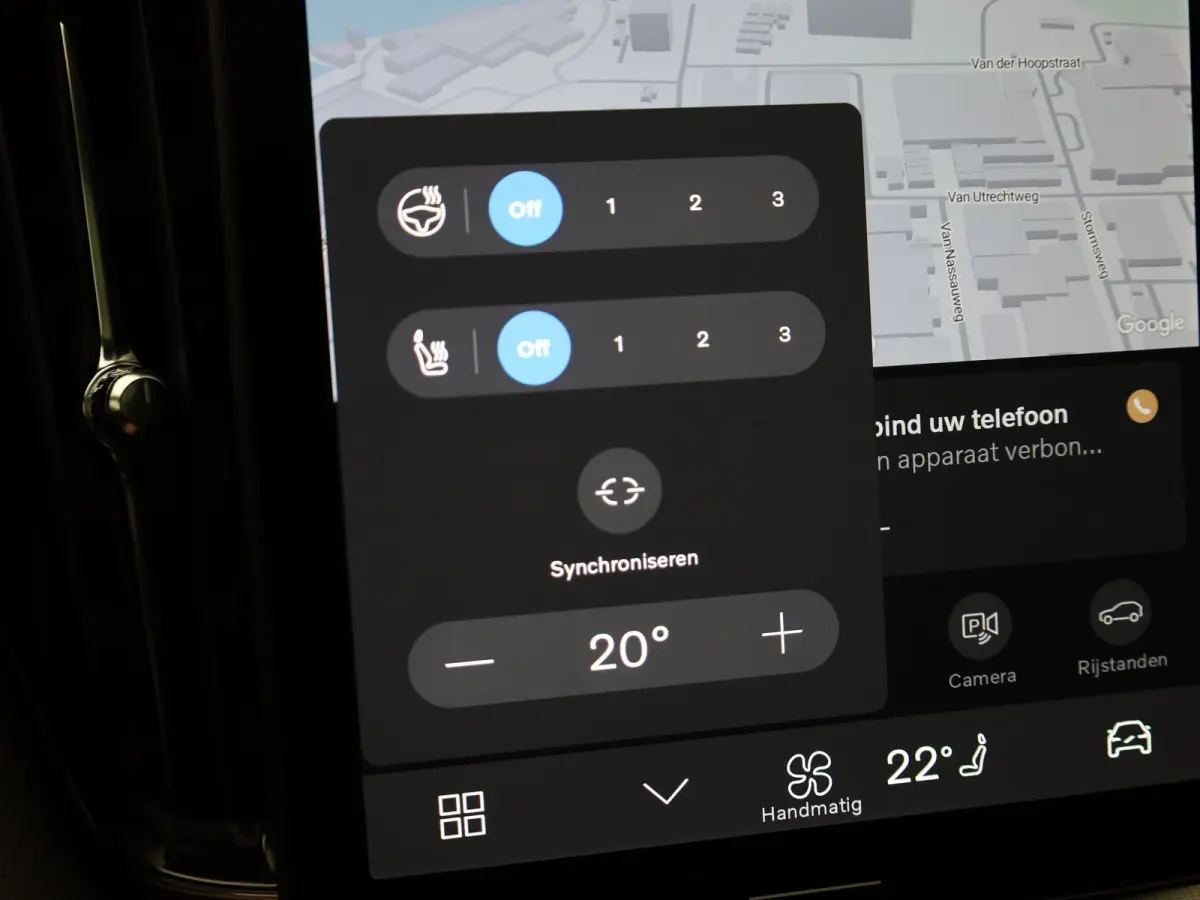 2.0 T6 Plug-in hybrid AWD Plus Dark | Trekhaak | Panodak | Dode Hoek | 360 Camera | Harman Kardon | Head Up | Elk. Klep | Prijs Rijklaar!!