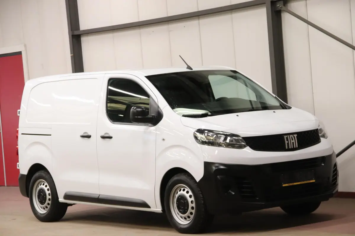 1.5 MULTIJET 120PK NAVIGATIE AIRCO Fiat Scudo 1.5 MULTIJET 120PK NAVIGATIE