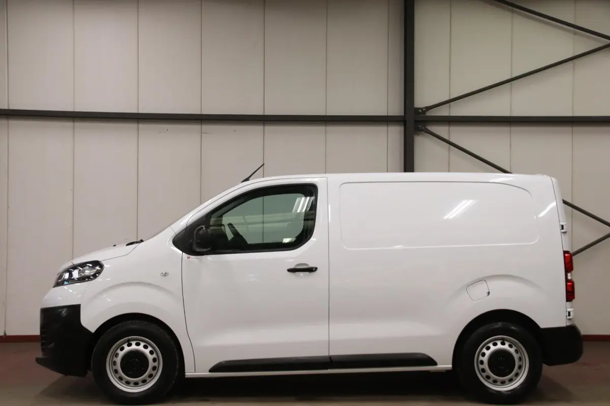 1.5 MULTIJET 120PK NAVIGATIE AIRCO Fiat Scudo 1.5 MULTIJET 120PK NAVIGATIE