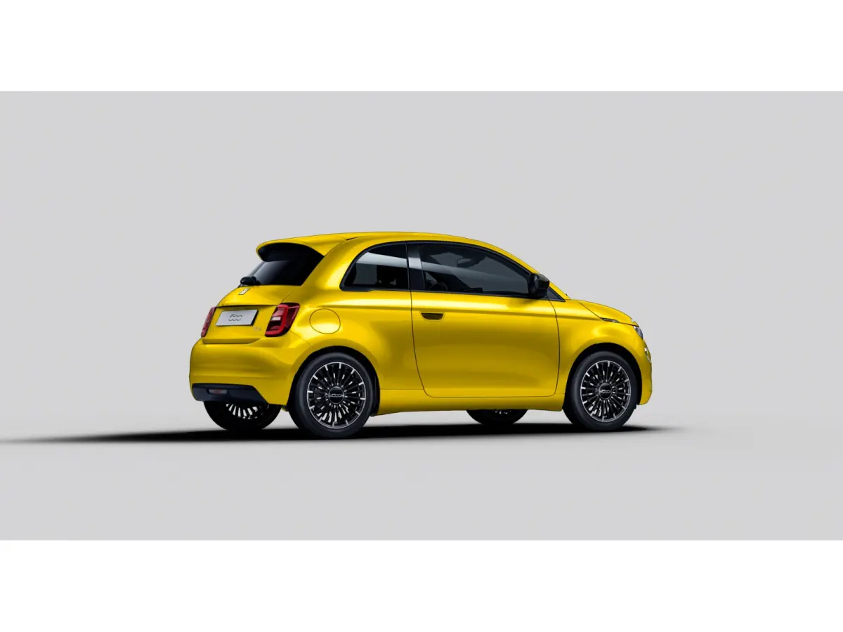 ICON | 10,25" touchscreen radio met Bluetooth, DAB & USB | Automatische airconditioning | Isofix bevestigingspunten op de achterstoelen