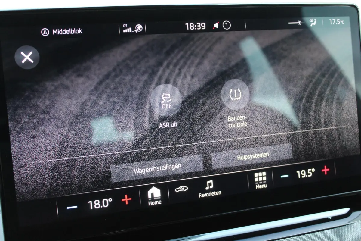 60 Camera/Carplay/Led/Climat/ SOH 95,7%