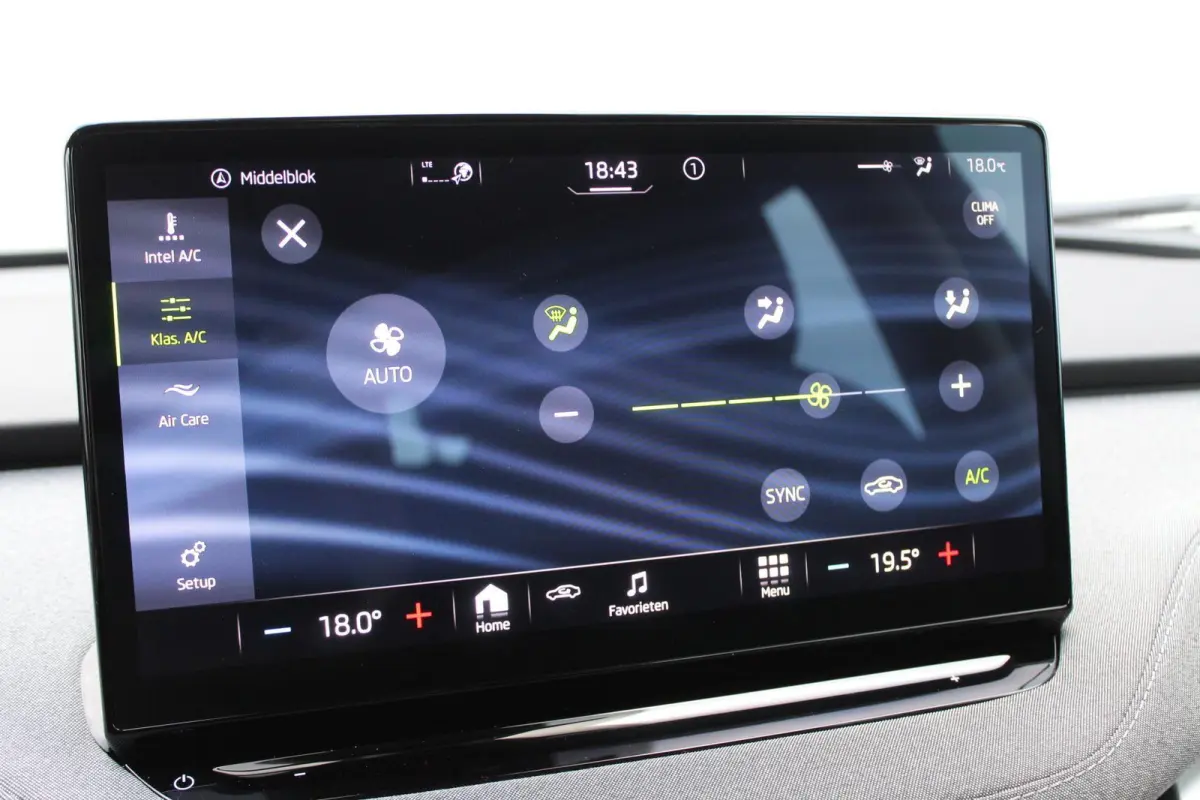 60 Camera/Carplay/Led/Climat/ SOH 95,7%