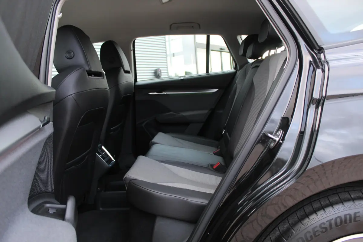 60 Camera/Carplay/Led/Climat/ SOH 95,7%