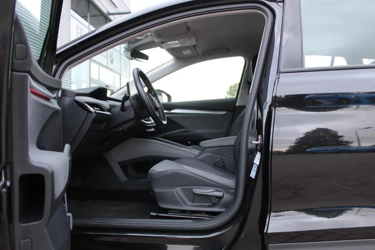 60 Camera/Carplay/Led/Climat/ SOH 95,7%