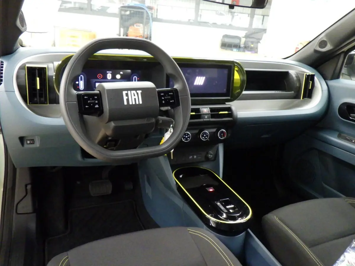 1.2 Hybrid ICON | Tot 8 Jaar Garantie | Apple Carplay & Android Auto | Parkeersensoren | Cruise Controle | Bluetooth |