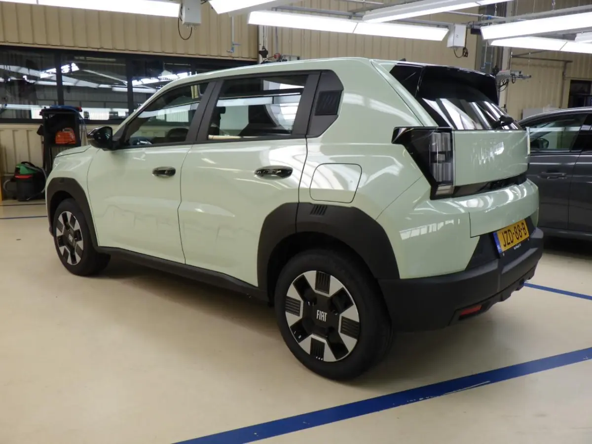1.2 Hybrid ICON | Tot 8 Jaar Garantie | Apple Carplay & Android Auto | Parkeersensoren | Cruise Controle | Bluetooth |