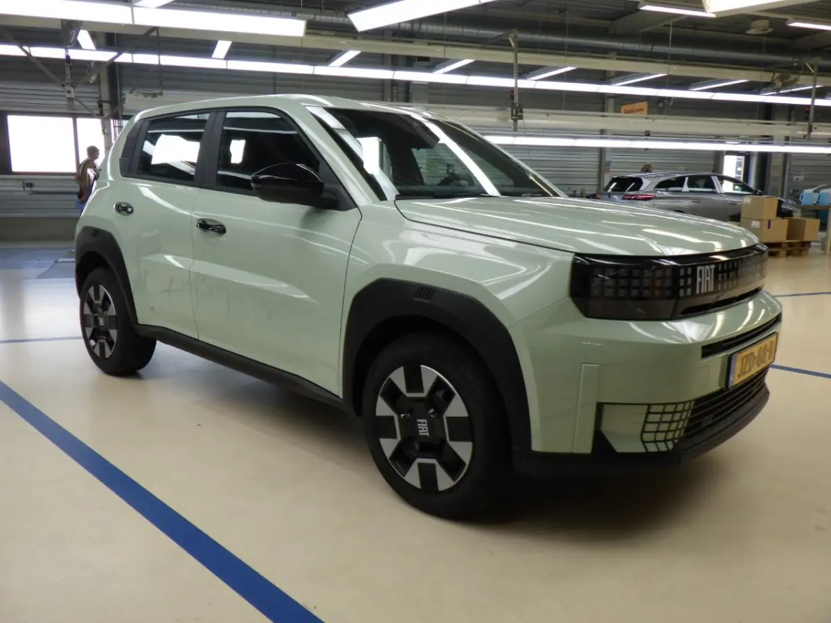 1.2 Hybrid ICON | Tot 8 Jaar Garantie | Apple Carplay & Android Auto | Parkeersensoren | Cruise Controle | Bluetooth |