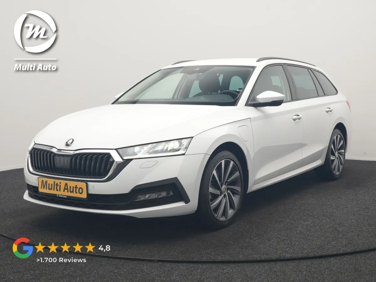 1.4 TSI iV Business Edition PHEV 204pk Dealer O.H | Trekhaak Af Fabriek | Adaptive Cruise | Camera | Stoelmassage | Sportstoelen & Stuur Verwarmd | Keyless | Sfeerverlichting | Crystal LED |