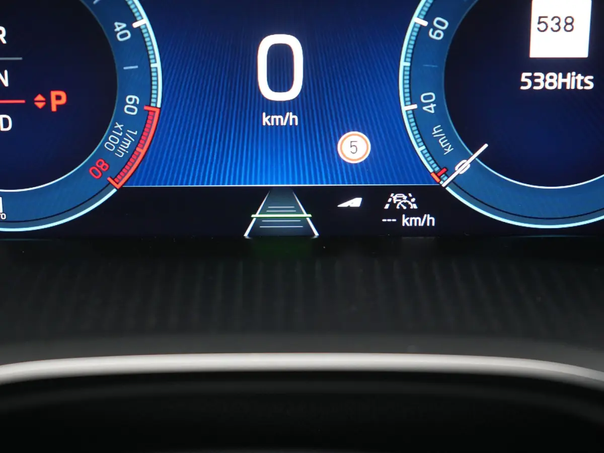 1.4 TSI iV Business Edition PHEV 204pk Dealer O.H | Trekhaak Af Fabriek | Adaptive Cruise | Camera | Stoelmassage | Sportstoelen & Stuur Verwarmd | Keyless | Sfeerverlichting | Crystal LED |
