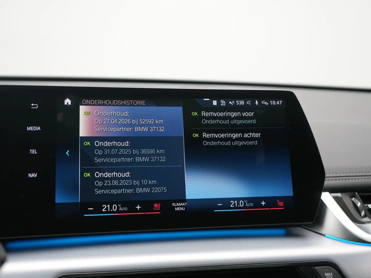 xDrive30 X Line 67 kWh 313pk Dealer O.H. | Trekhaak Af Fabriek | Panodak | Head Up | Adaptive Cruise | 360 Camera | Harman / Kardon | Lederen Sportstoelen Massage & Memory | Keyless | Sfeerv