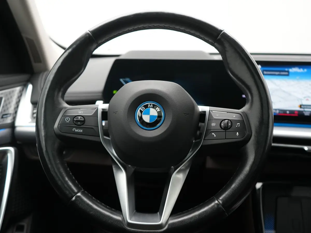 xDrive30 X Line 67 kWh 313pk Dealer O.H. | Trekhaak Af Fabriek | Panodak | Head Up | Adaptive Cruise | 360 Camera | Harman / Kardon | Lederen Sportstoelen Massage & Memory | Keyless | Sfeerv