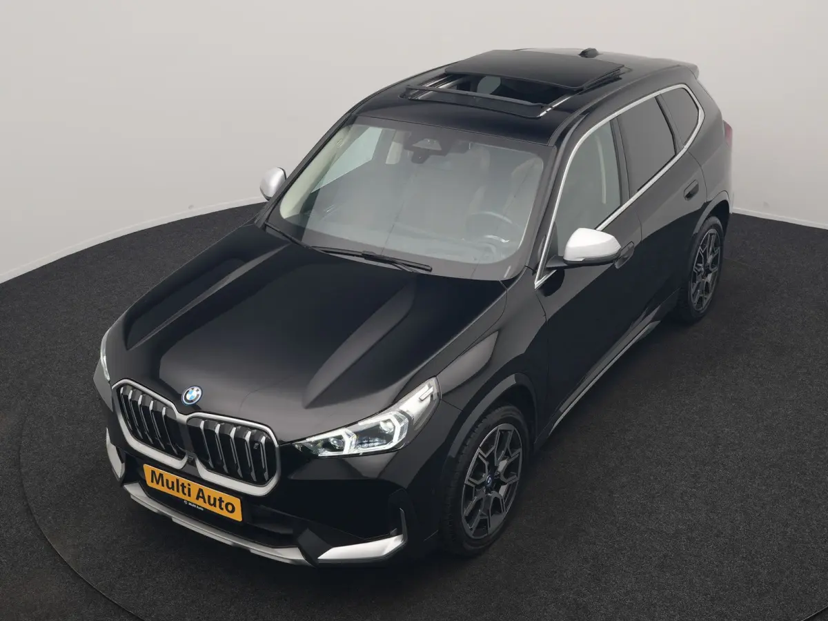xDrive30 X Line 67 kWh 313pk Dealer O.H. | Trekhaak Af Fabriek | Panodak | Head Up | Adaptive Cruise | 360 Camera | Harman / Kardon | Lederen Sportstoelen Massage & Memory | Keyless | Sfeerv