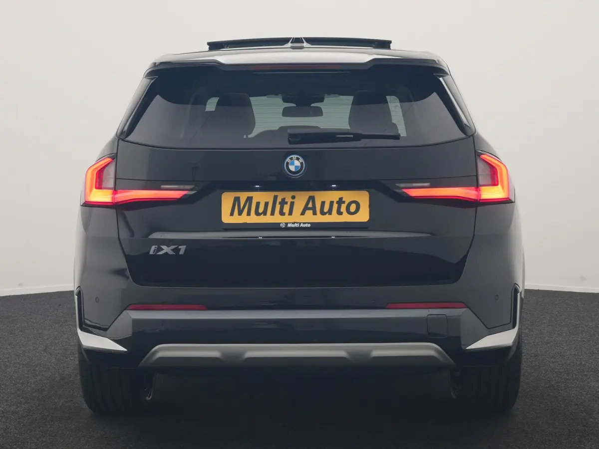 xDrive30 X Line 67 kWh 313pk Dealer O.H. | Trekhaak Af Fabriek | Panodak | Head Up | Adaptive Cruise | 360 Camera | Harman / Kardon | Lederen Sportstoelen Massage & Memory | Keyless | Sfeerv