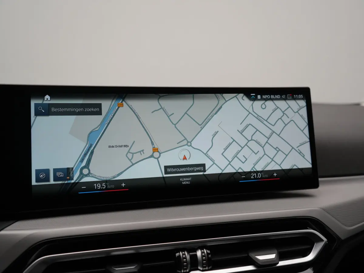 320e Facelift 204pk PHEV Dealer O.H. | Dravitgrau metallic | Head Up | Camera | Widescreen Navi | Stoelverwarming | Apple Carplay | Blis | Adaptive LED | Park Assist | DAB | Plug In Hybrid |