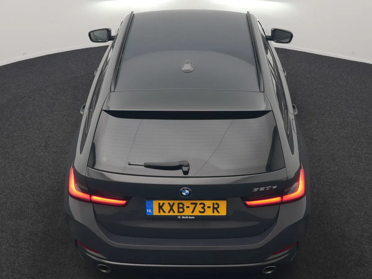 320e Facelift 204pk PHEV Dealer O.H. | Dravitgrau metallic | Head Up | Camera | Widescreen Navi | Stoelverwarming | Apple Carplay | Blis | Adaptive LED | Park Assist | DAB | Plug In Hybrid |