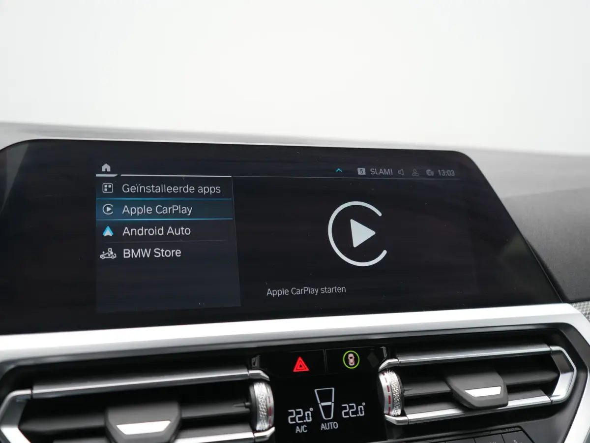 320e xDrive M Sport PHEV Dealer O.H. | Camera | Alcantara Sportstoelen & Stuur Verwarmd | Sfeerverlichting | Keyless | Blis | Apple Carplay | Navigatie | DAB | 18"L.M | Plug In Hybrid |