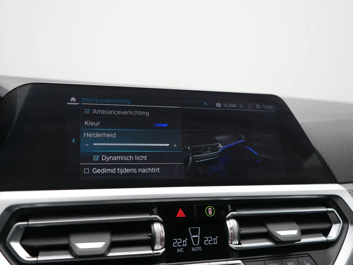 320e xDrive M Sport PHEV Dealer O.H. | Camera | Alcantara Sportstoelen & Stuur Verwarmd | Sfeerverlichting | Keyless | Blis | Apple Carplay | Navigatie | DAB | 18"L.M | Plug In Hybrid |