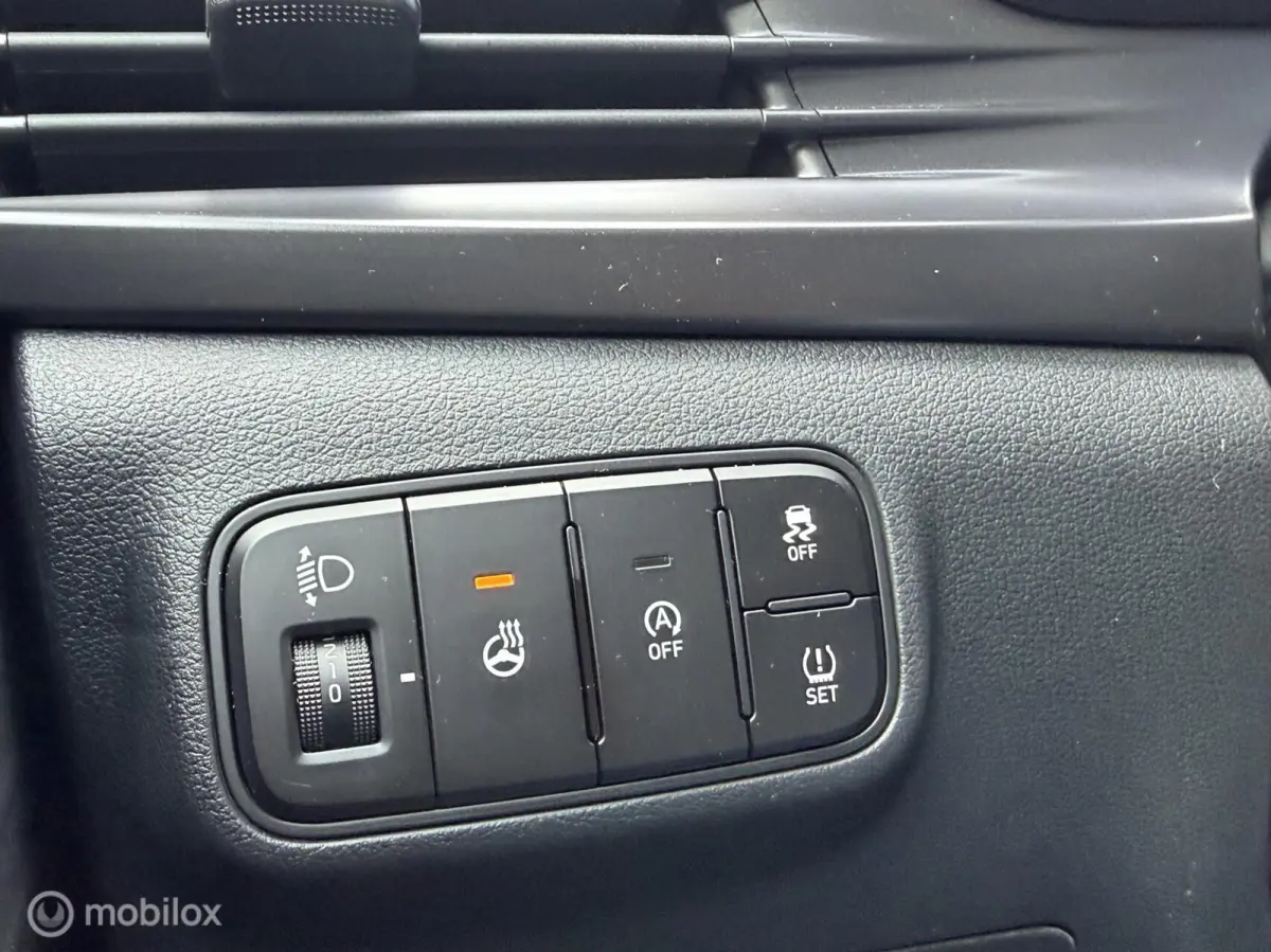1.0 T-GDI Comfort 2022 / Carplay / Stoelverwarming / Camera / Digitale cockpit / Trekhaak / NAP