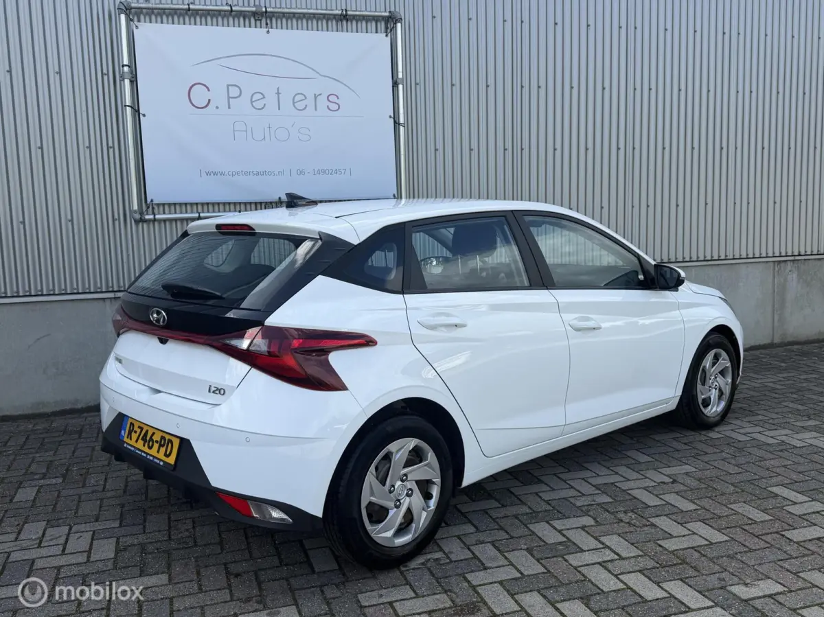 1.0 T-GDI Comfort 2022 / Carplay / Stoelverwarming / Camera / Digitale cockpit / Trekhaak / NAP