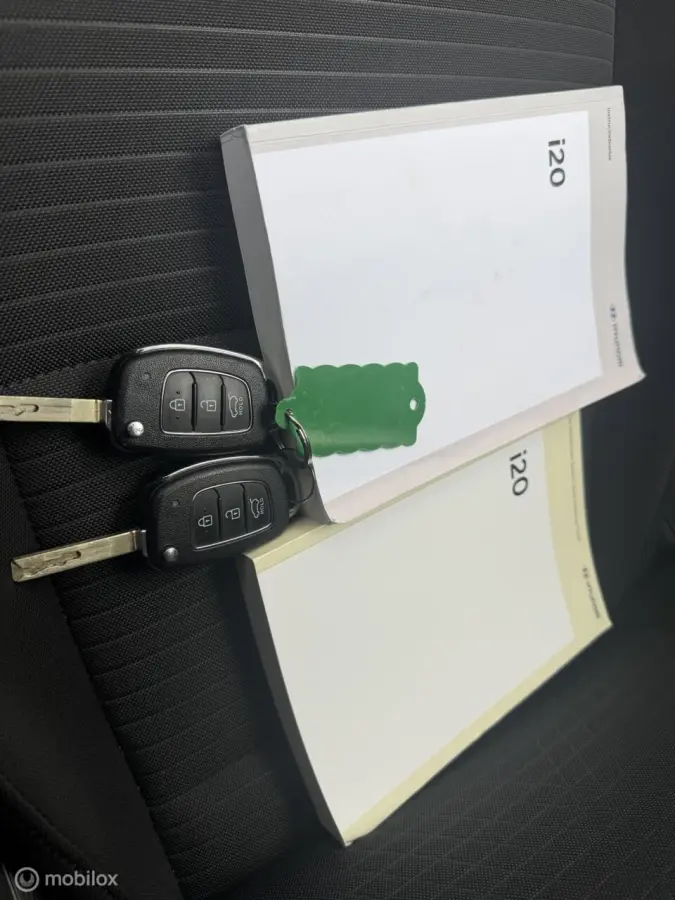 1.0 T-GDI Comfort 2022 / Carplay / Stoelverwarming / Camera / Digitale cockpit / Trekhaak / NAP