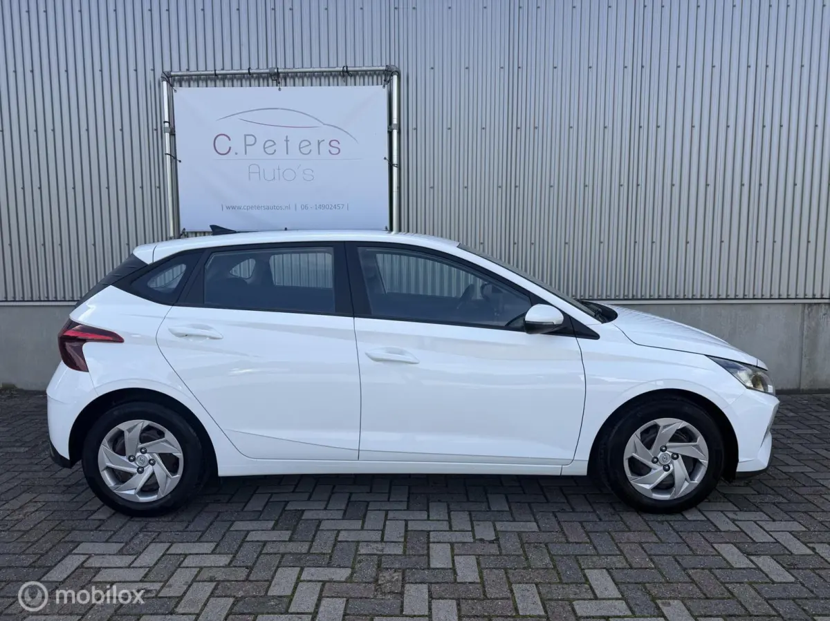 1.0 T-GDI Comfort 2022 / Carplay / Stoelverwarming / Camera / Digitale cockpit / Trekhaak / NAP