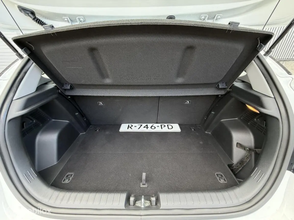 1.0 T-GDI Comfort 2022 / Carplay / Stoelverwarming / Camera / Digitale cockpit / Trekhaak / NAP