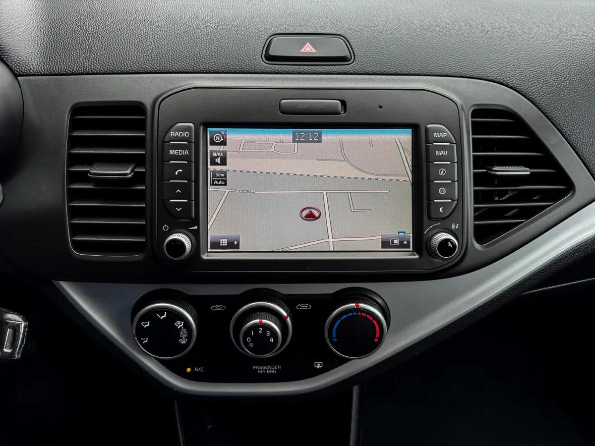 1.0 CVVT EconomyPlusLine ✅ Camera ✅ Navi ✅ Airco