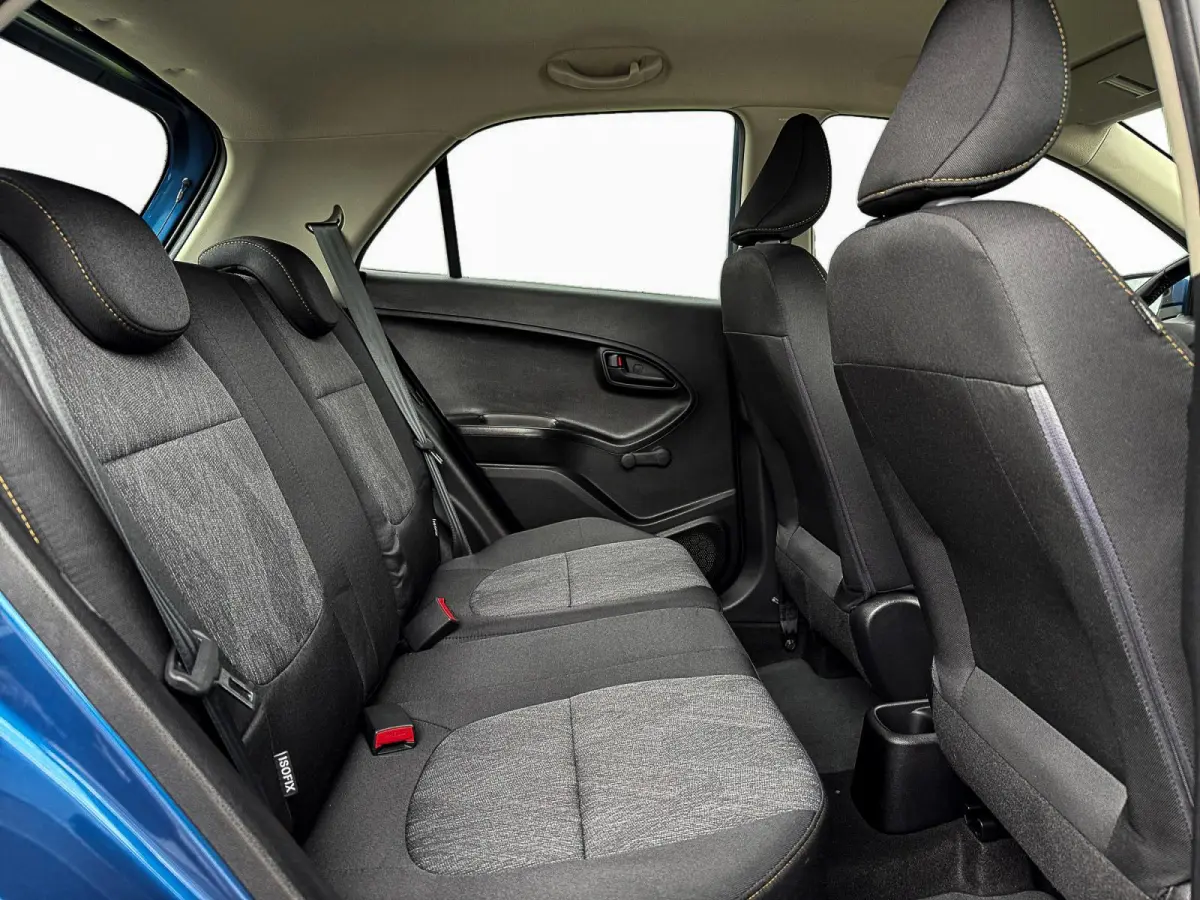 1.0 CVVT EconomyPlusLine ✅ Camera ✅ Navi ✅ Airco