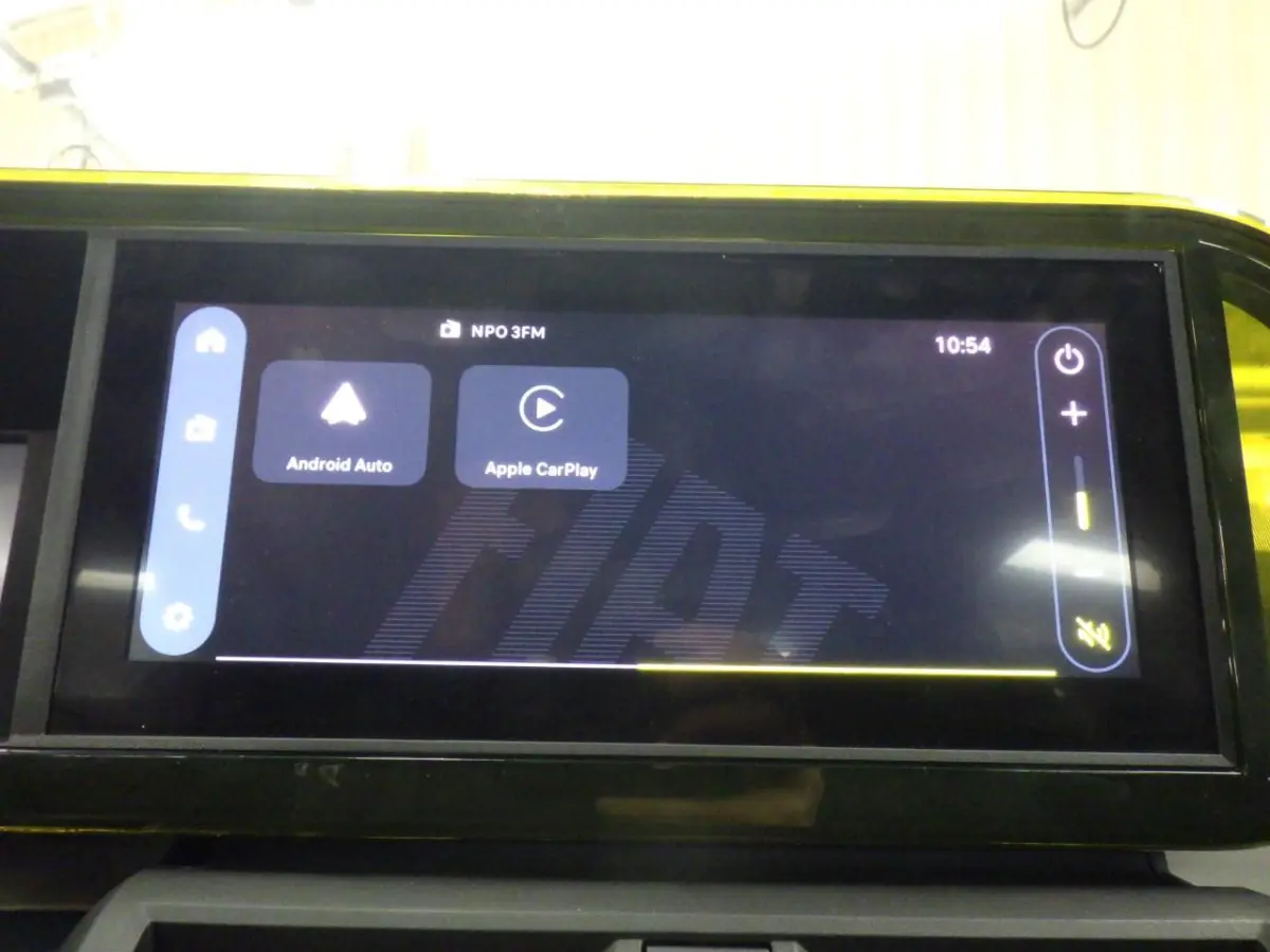 1.2 Hybrid ICON | Tot 8 Jaar Garantie | Apple Carplay & Android Auto | Parkeersensoren | Cruise Controle | Bluetooth |