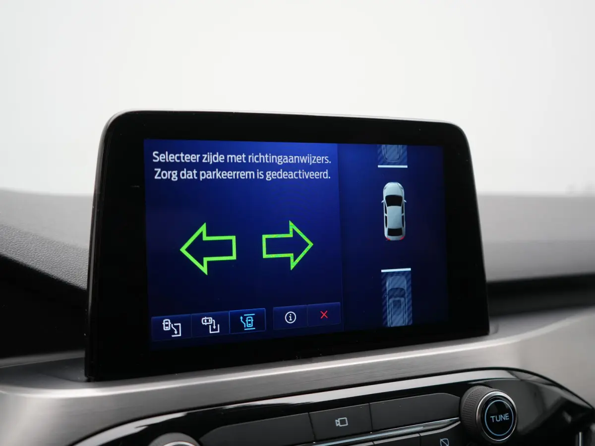 2.5 PHEV Titanium 225pk Dealer O.H. | Trekhaak Afn. | Adaptive Cruise | Head Up | 360 Camera | Stoelverwarming | Keyless | Blis | Apple Carplay | Virtual | Park Assist | Navigatie | DAB | Pl