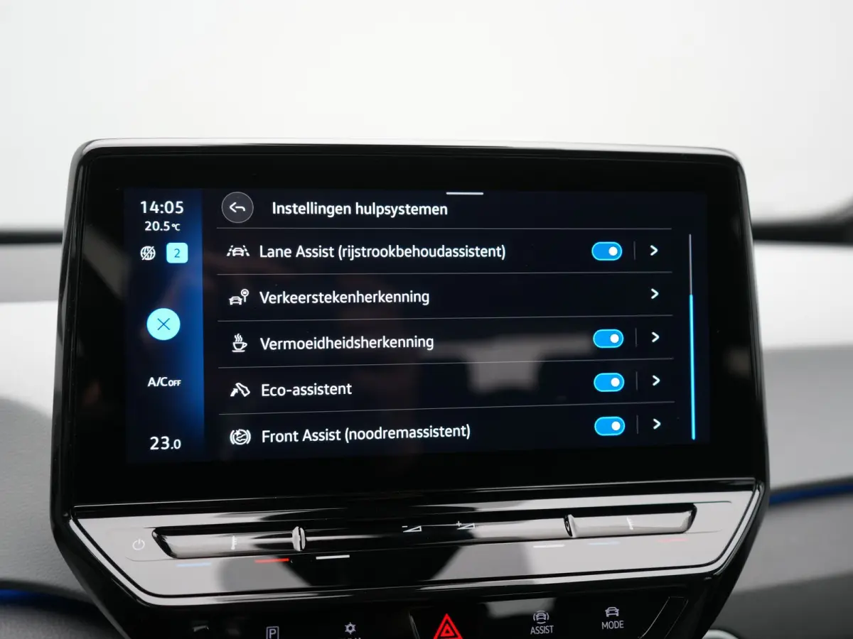 Pro S 77 kWh 204pk Dealer O.H. | Adaptive Cruise | Camera | Warmtepomp | Keyless | Stuur Verwarmd | Sfeerverlichting | Apple Carplay | DAB | 19"L.M | Park Assist |