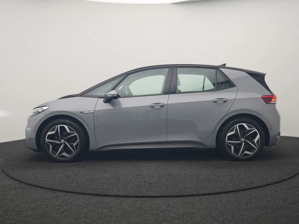 Pro S 77 kWh 204pk Dealer O.H. | Adaptive Cruise | Camera | Warmtepomp | Keyless | Stuur Verwarmd | Sfeerverlichting | Apple Carplay | DAB | 19"L.M | Park Assist |