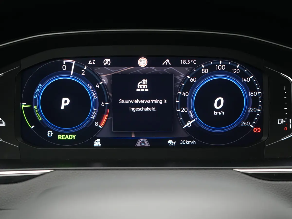 1.4 TSI PHEV GTE Business 218pk Dealer O.H. | Trekhaak Af Fabriek | Panodak | Head Up | Adaptive Cruise | 360 Camera | Dynaudio | Lederen Sportstoelen Memory & Massage | IQ Light | Stoelen &
