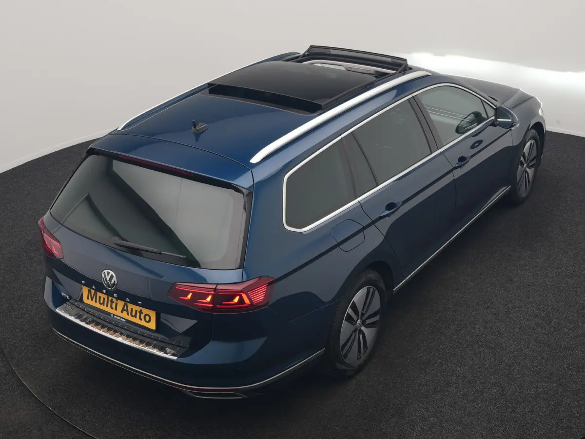 1.4 TSI PHEV GTE Business 218pk Dealer O.H. | Trekhaak Af Fabriek | Panodak | Head Up | Adaptive Cruise | 360 Camera | Dynaudio | Lederen Sportstoelen Memory & Massage | IQ Light | Stoelen &