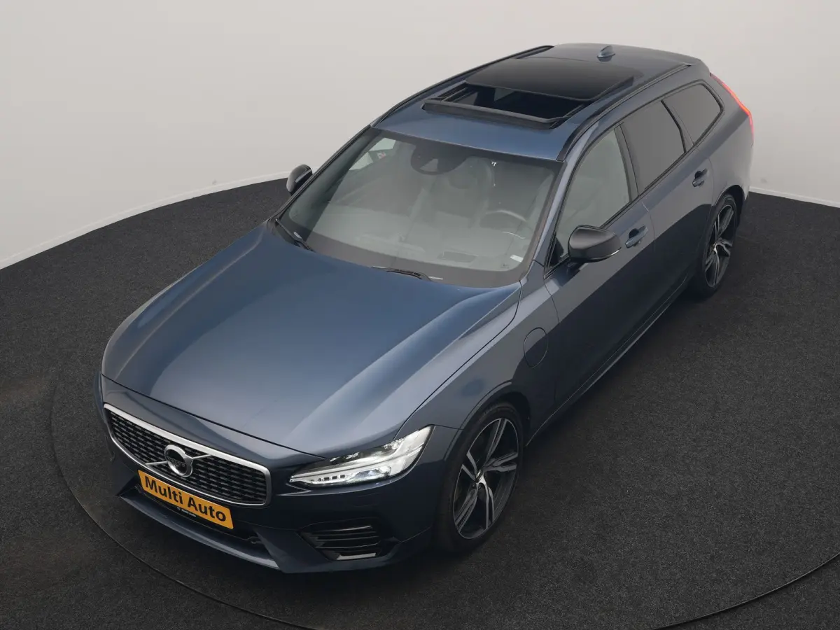 T8 AWD R-Design PHEV 394pk Dealer O.H. | Trekhaak Af Fabriek | Four C Luchtvering | Panodak | Adaptive Cruise | Head Up | 360 Camera | Bowers & Wilkins | Lederen Sportstoelen Massage & Venti
