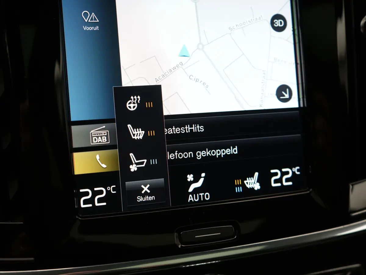 T8 AWD R-Design PHEV 394pk Dealer O.H. | Trekhaak Af Fabriek | Four C Luchtvering | Panodak | Adaptive Cruise | Head Up | 360 Camera | Bowers & Wilkins | Lederen Sportstoelen Massage & Venti