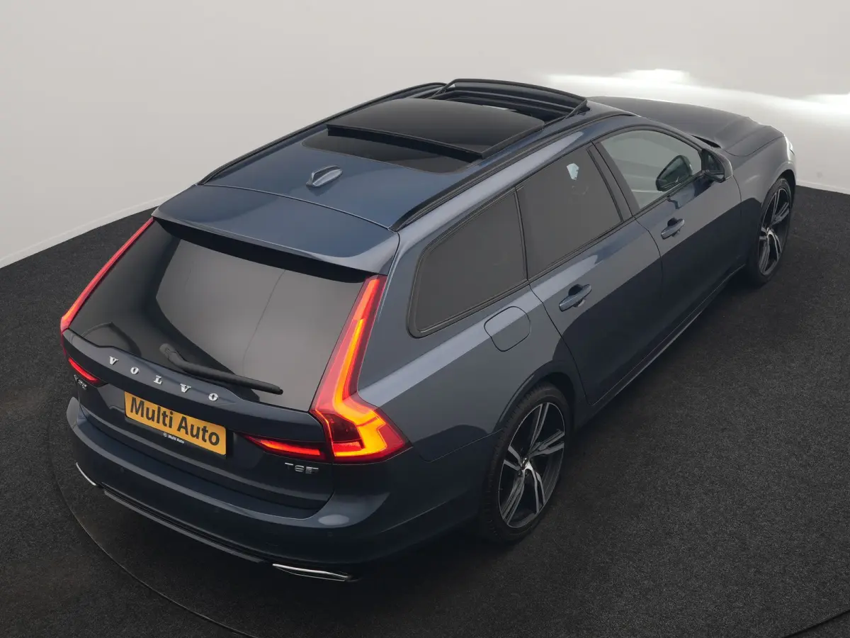 T8 AWD R-Design PHEV 394pk Dealer O.H. | Trekhaak Af Fabriek | Four C Luchtvering | Panodak | Adaptive Cruise | Head Up | 360 Camera | Bowers & Wilkins | Lederen Sportstoelen Massage & Venti