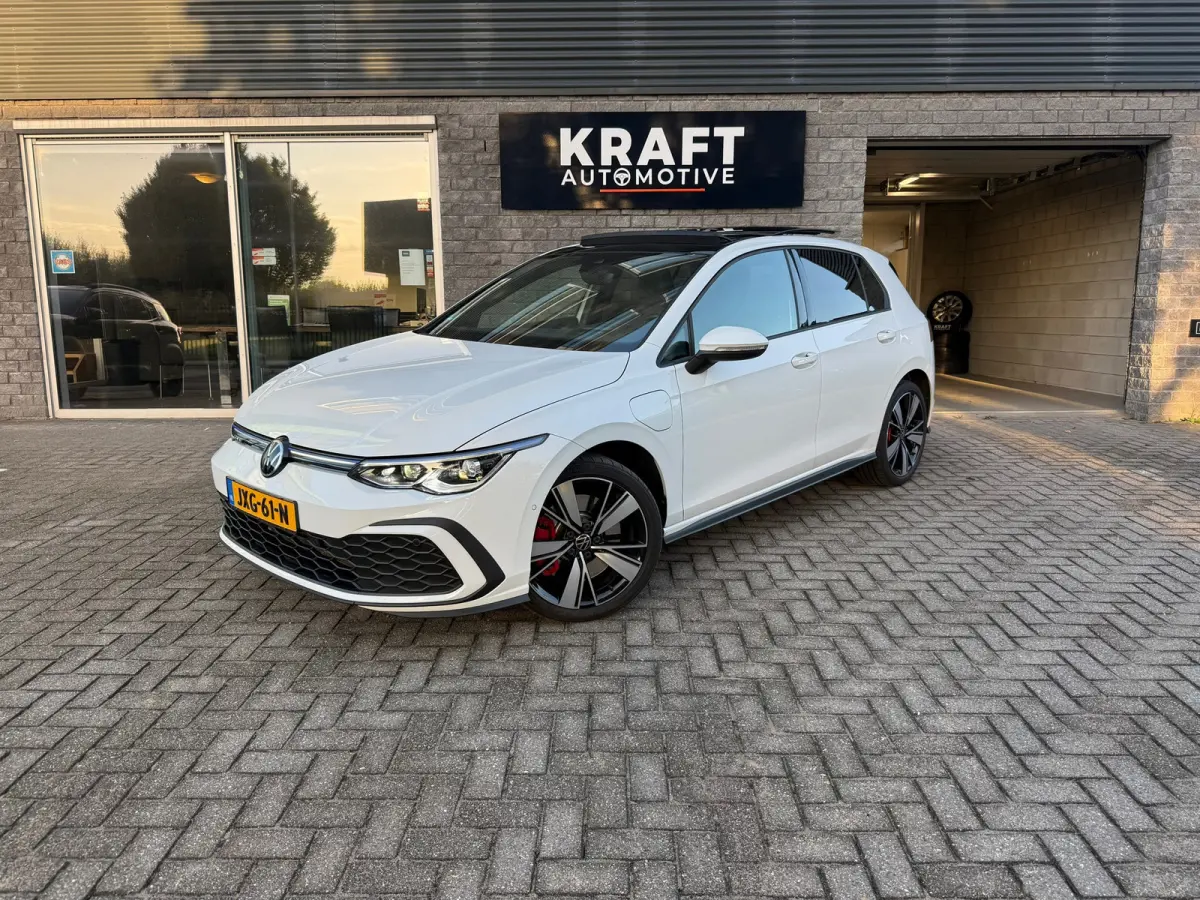 1.4 eHybrid GTE | PANO | Head-up | IQ Light | Ambient | Adap. Cruise | 18 Inch |