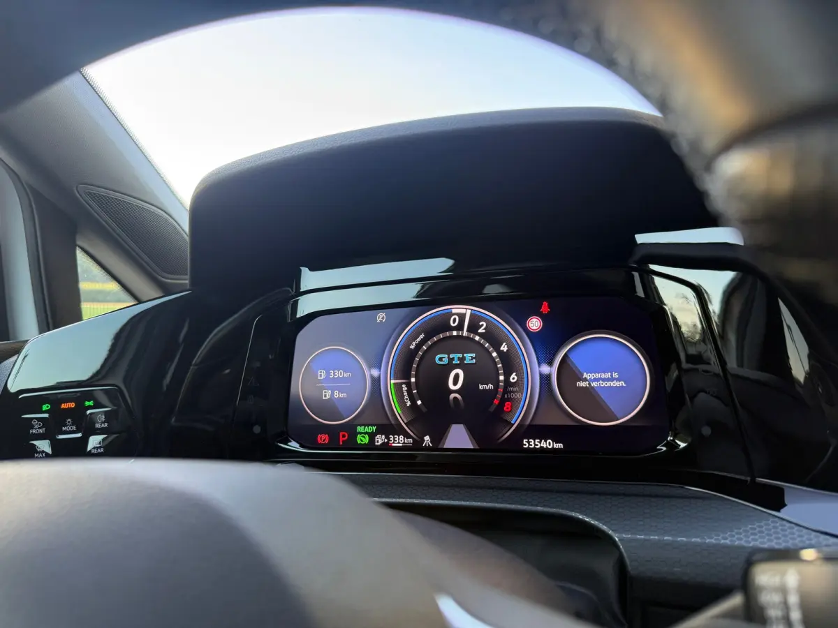 1.4 eHybrid GTE | PANO | Head-up | IQ Light | Ambient | Adap. Cruise | 18 Inch |