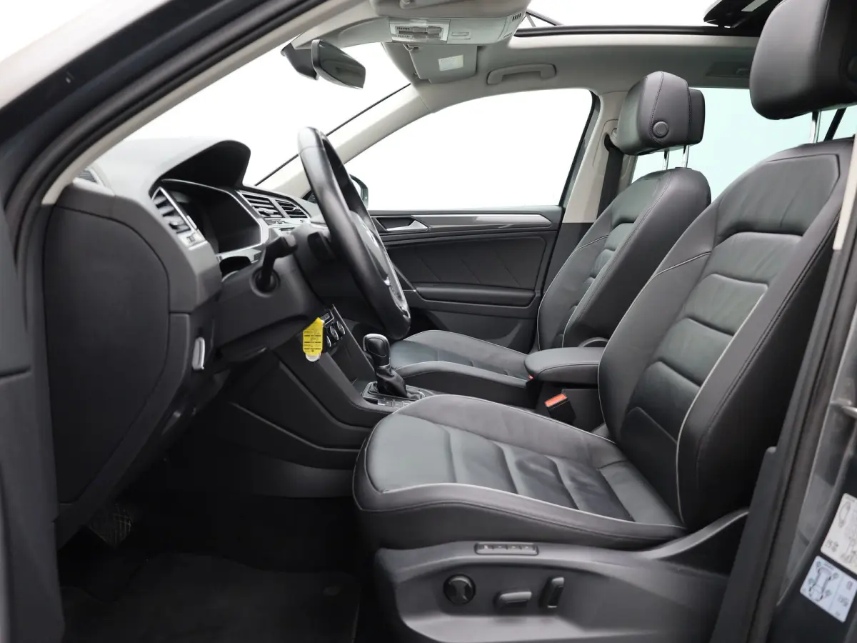 1.4 TSI ACT 150Pk DSG R-Line | Pano | Leder | Memory Seat | Trekhaak wegkl. | 360 Camera | Prijs Rijklaar!!