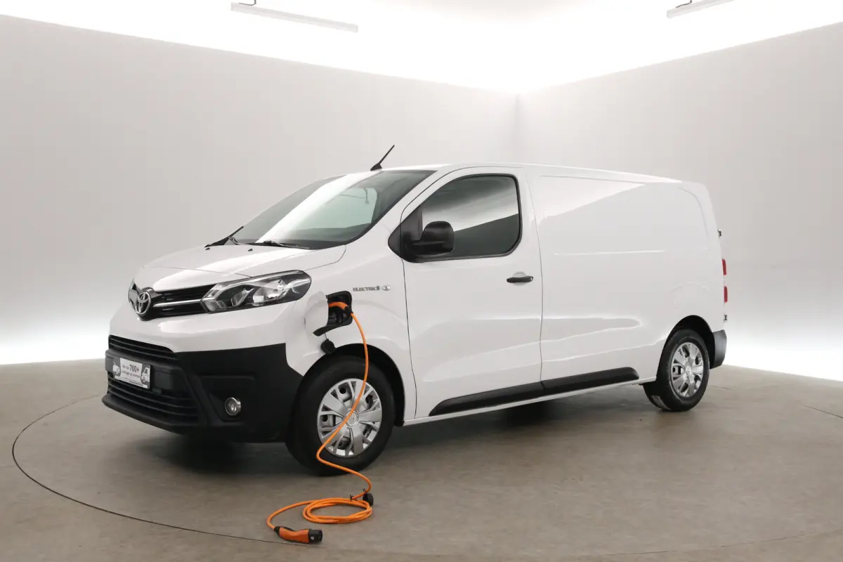 Worker L2H1 50 kWh | Snelladen | SOH 99% | Airco | Cruise | 3 Zits