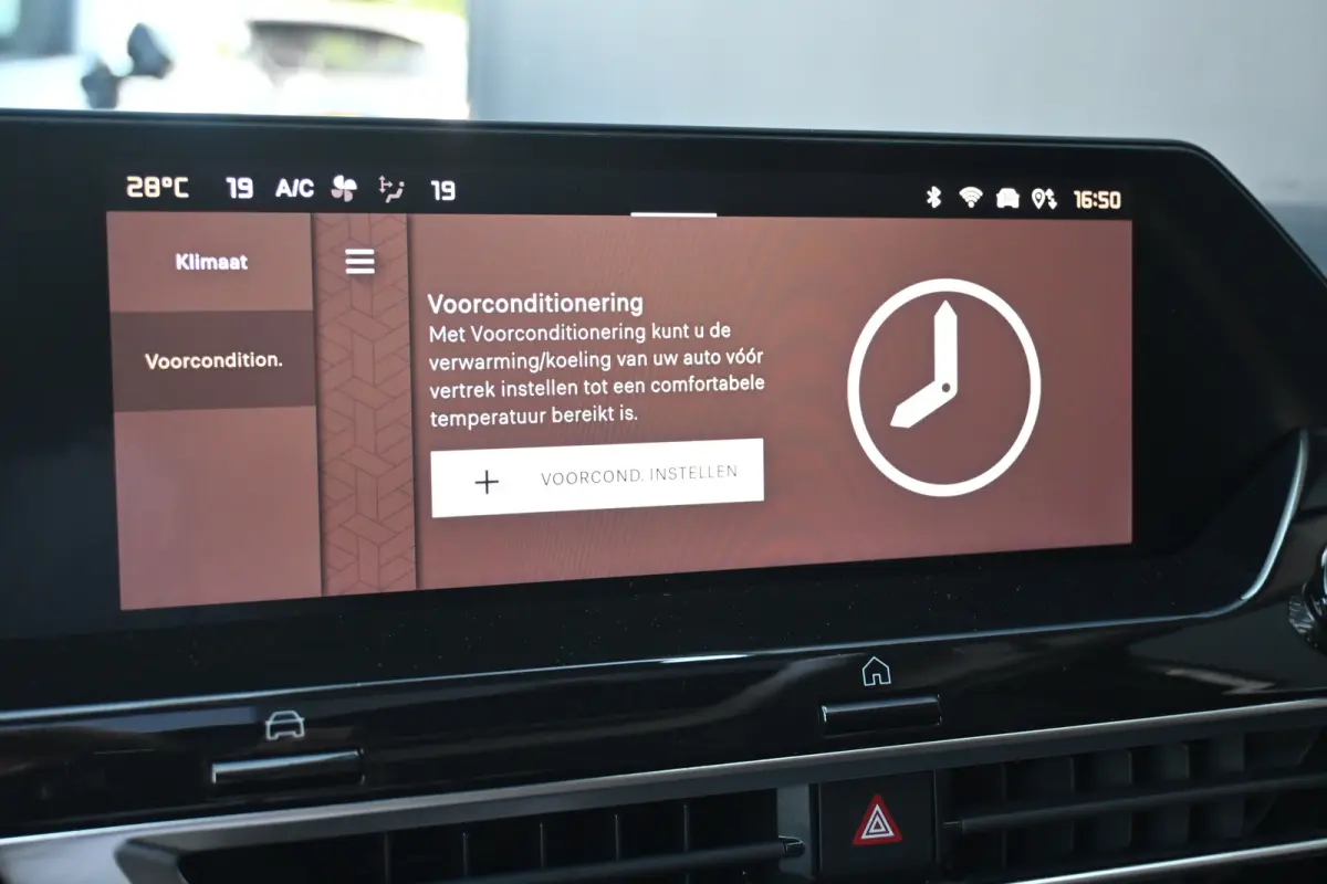 Shine 50 kWh 97,7%SOH! 3 Fase | Schuif-/Kanteldak | Navigatie | Leder | HUD | Stoel/Stuurverwarming | !!