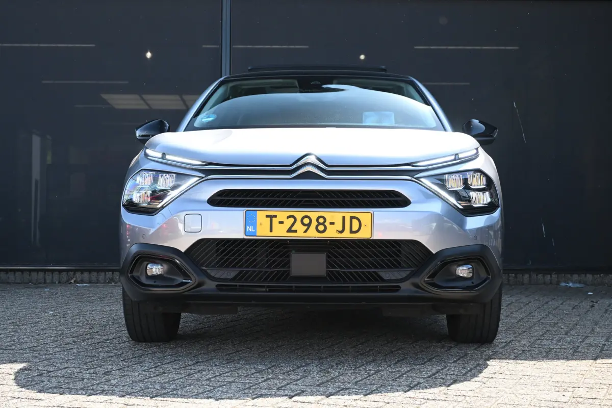 Shine 50 kWh 97,7%SOH! 3 Fase | Schuif-/Kanteldak | Navigatie | Leder | HUD | Stoel/Stuurverwarming | !!