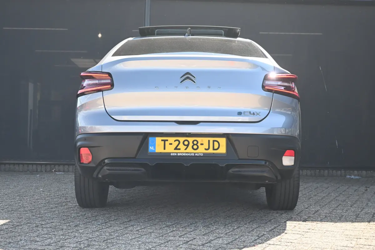 Shine 50 kWh 97,7%SOH! 3 Fase | Schuif-/Kanteldak | Navigatie | Leder | HUD | Stoel/Stuurverwarming | !!