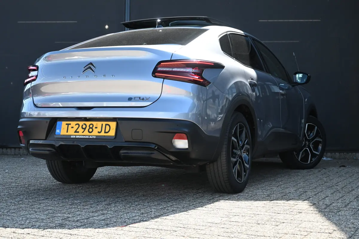 Shine 50 kWh 97,7%SOH! 3 Fase | Schuif-/Kanteldak | Navigatie | Leder | HUD | Stoel/Stuurverwarming | !!